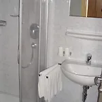 هيرنير شقة فغن