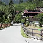 Hirner Апартаменты